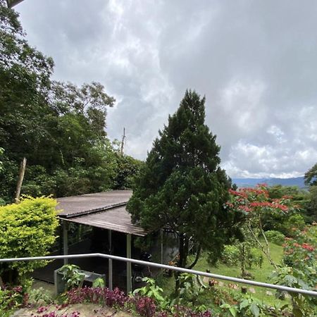 J Residence Kampong Kundassan 외부 사진