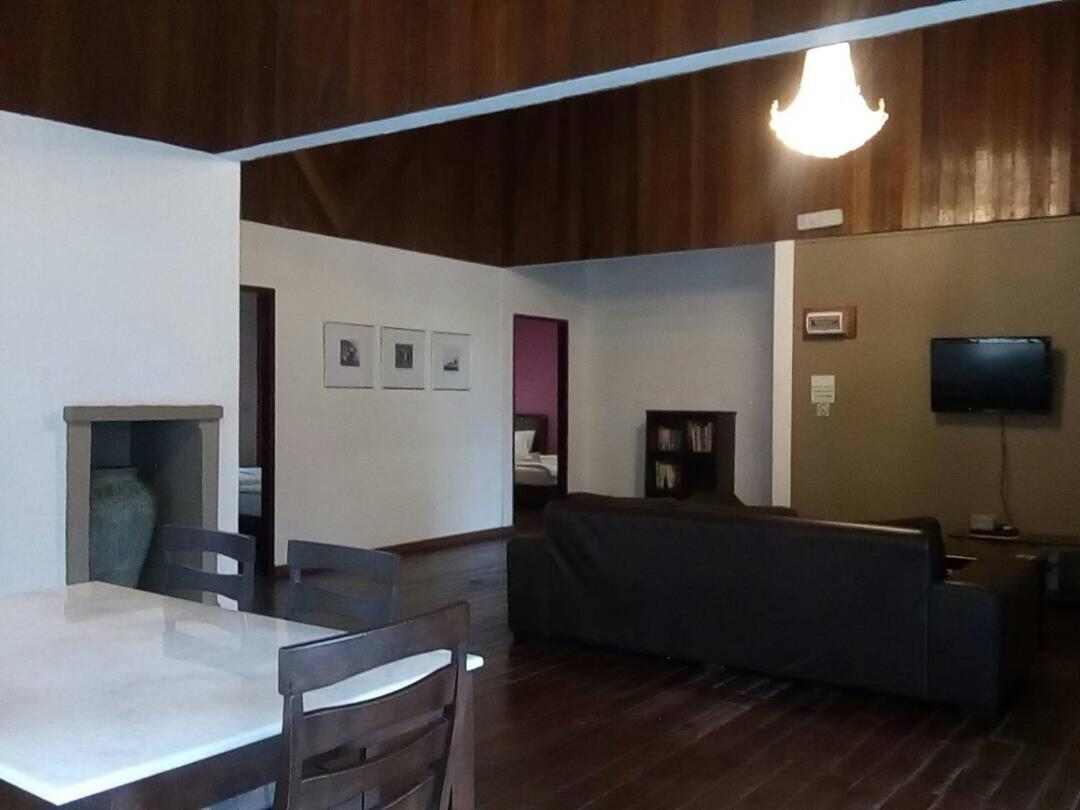 J Residence Kampong Kundassan 외부 사진