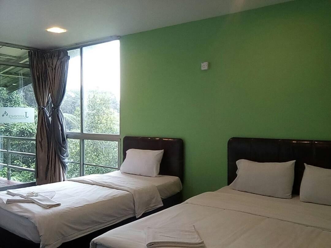 J Residence Kampong Kundassan 외부 사진
