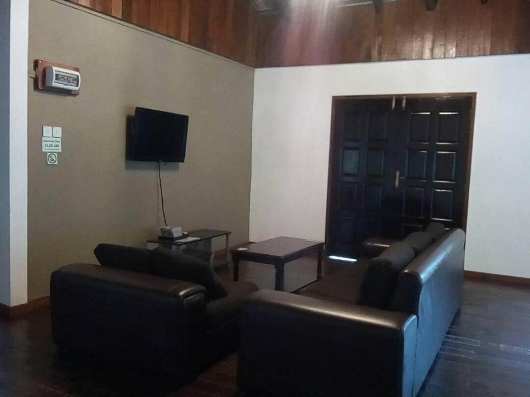 J Residence Kampong Kundassan 외부 사진