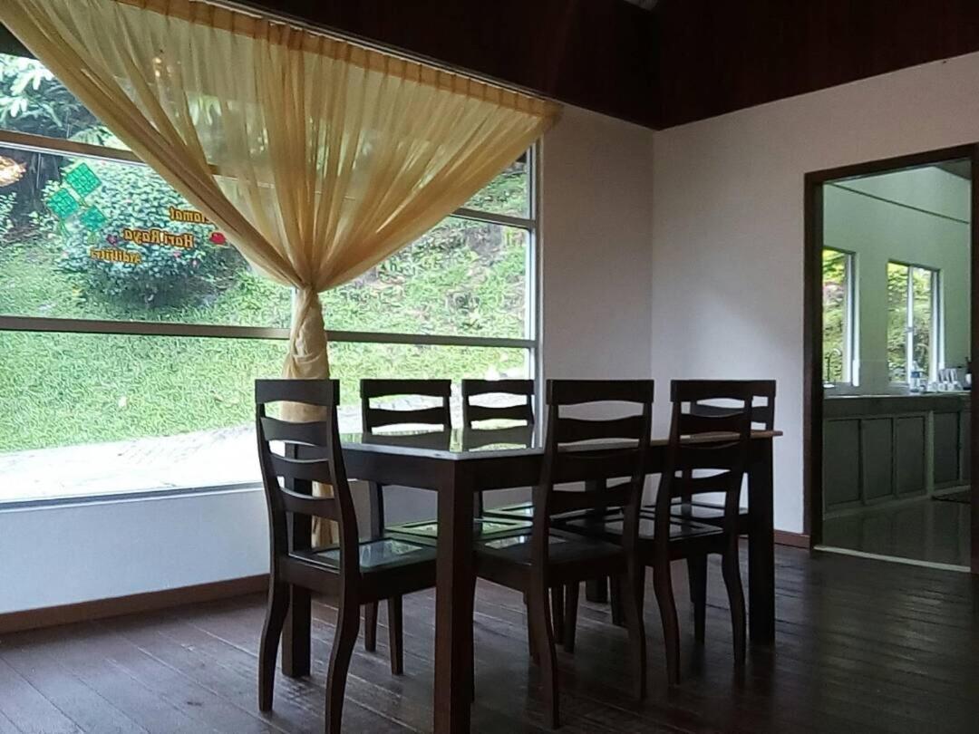 J Residence Kampong Kundassan 외부 사진