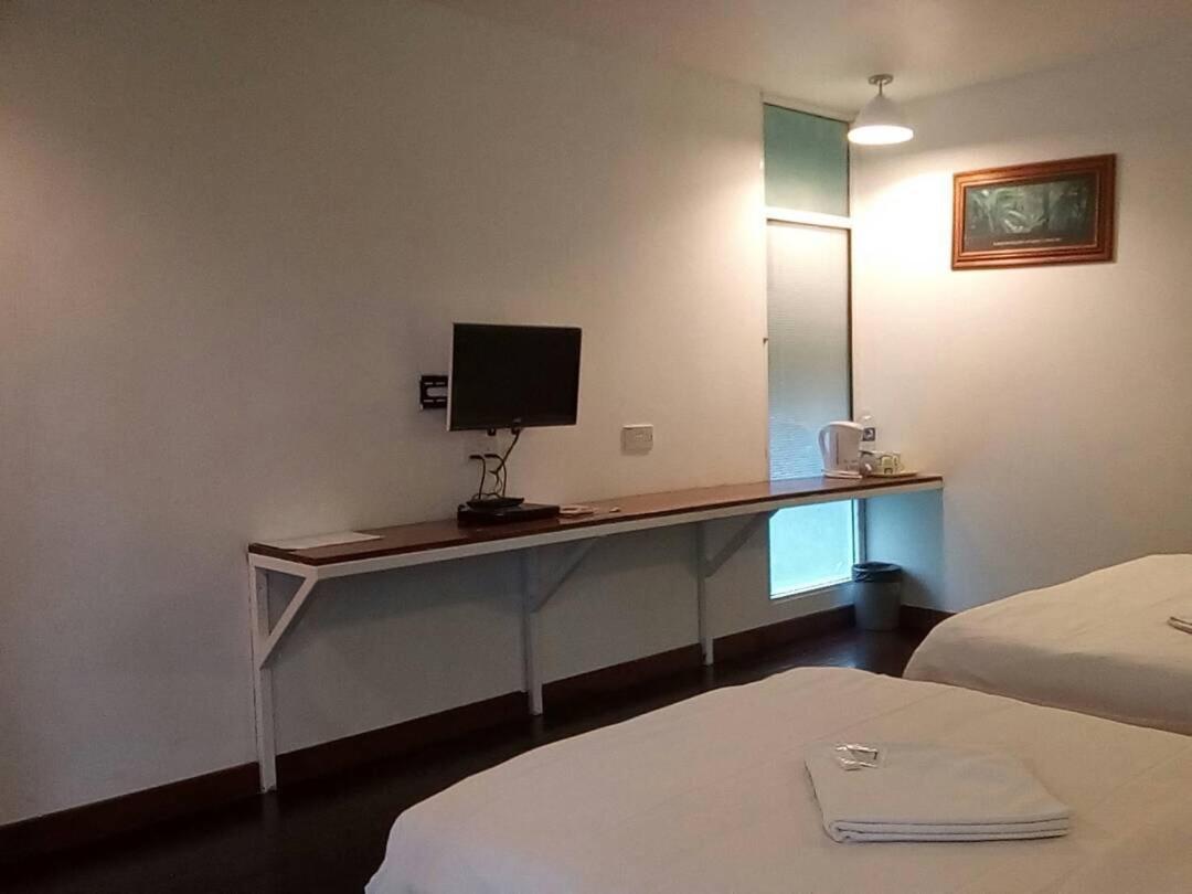 J Residence Kampong Kundassan 객실 사진