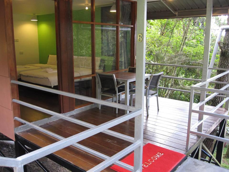 J Residence Kampong Kundassan 객실 사진