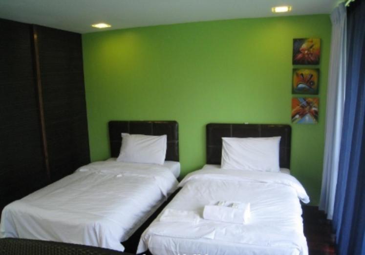 J Residence Kampong Kundassan 객실 사진